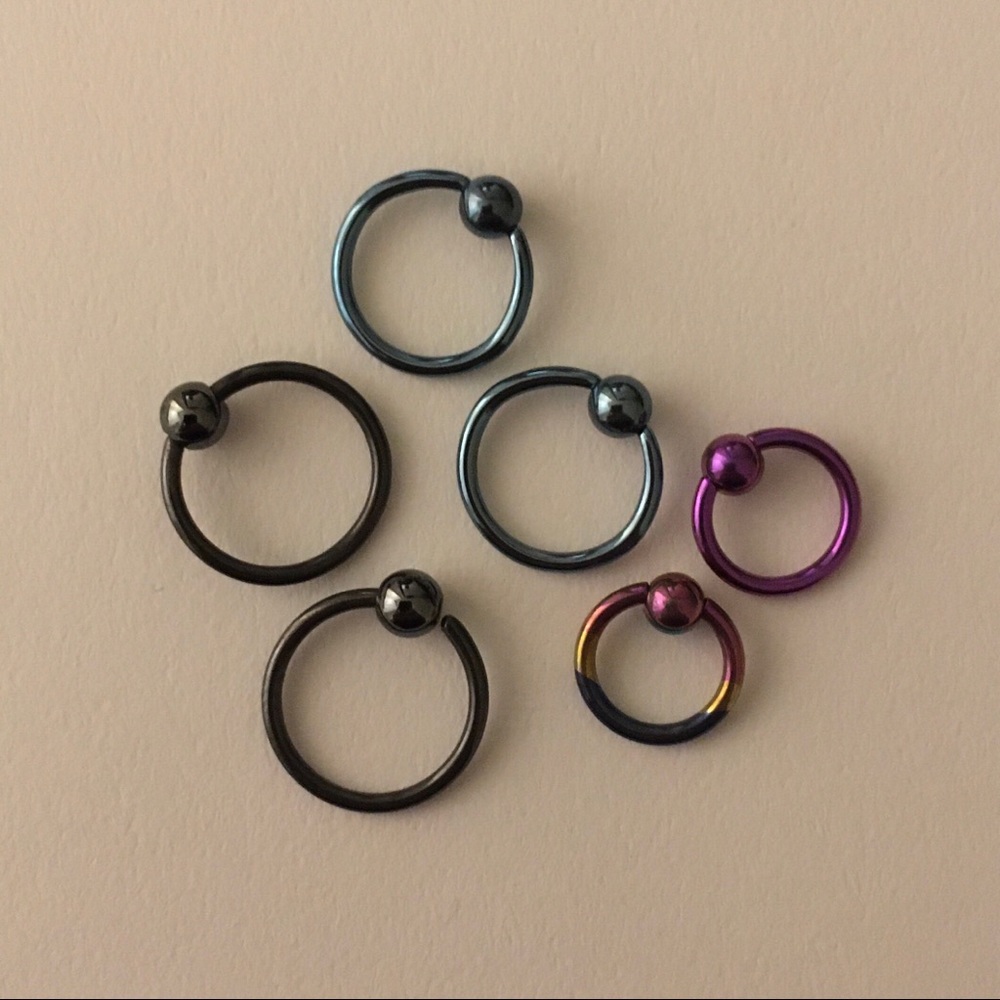 Never used captive hoops!